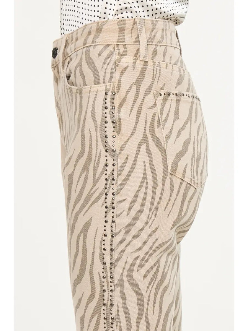 HIGH RISE FLARE JEANS beige side close up