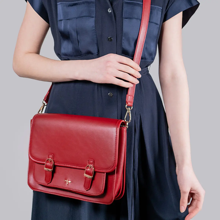 Wonderland Satchel Red styled