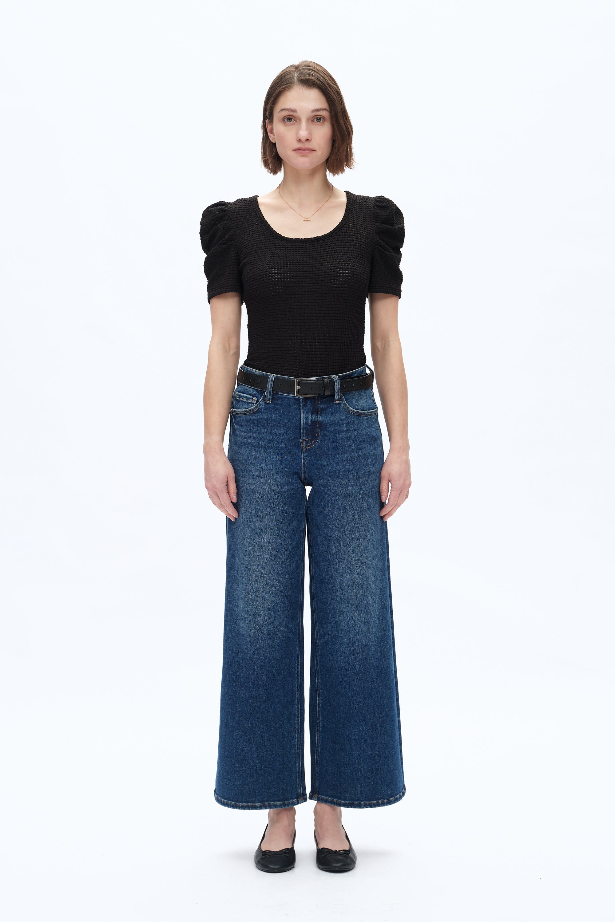 Lisa Mid Rise Wide Leg front