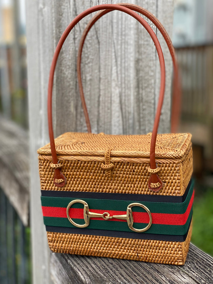 Emory blk/ red green stripe layer large snaffle front closed