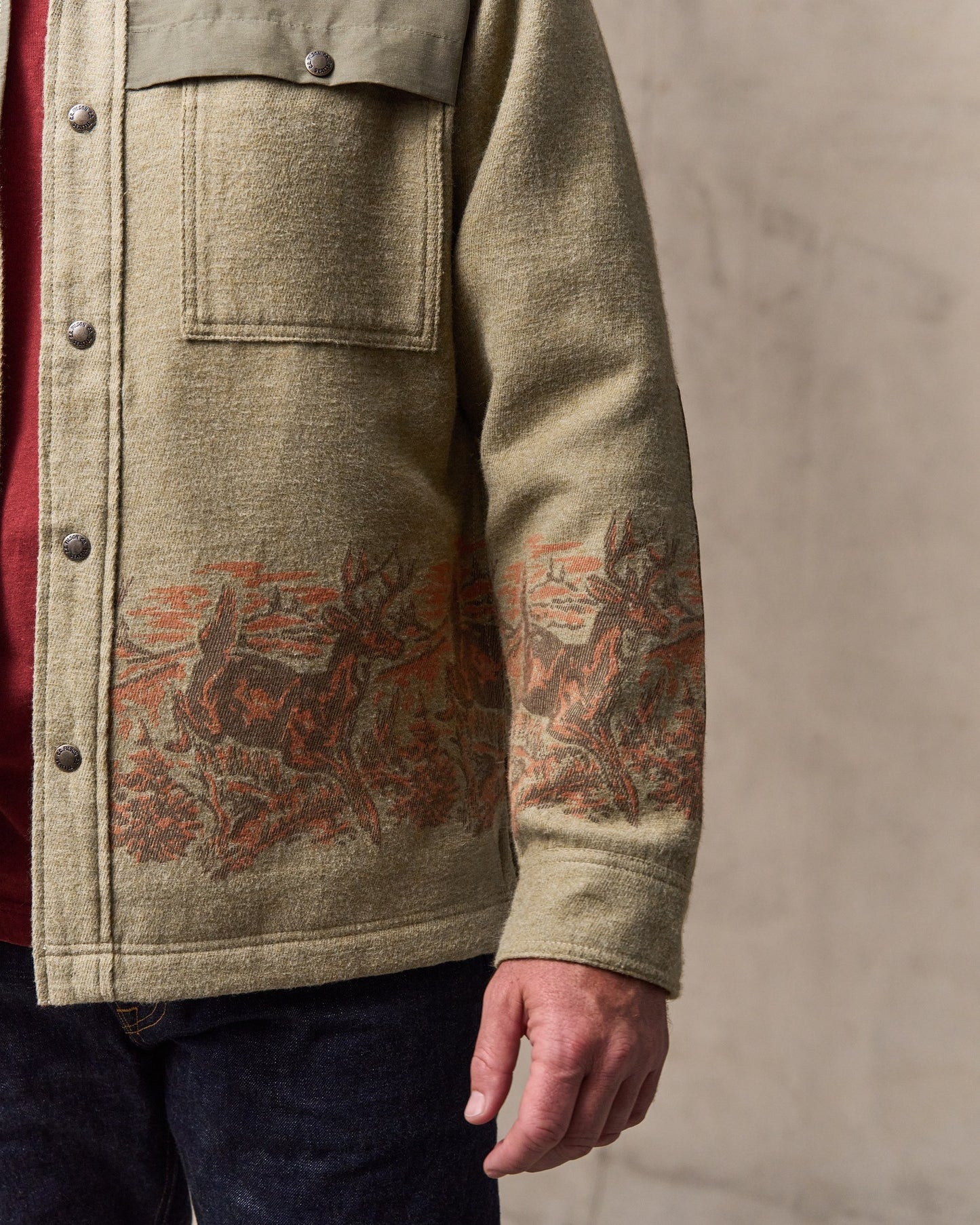 Filson Colchuck forester Jac-Shirt sage heather pattern close up
