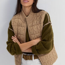 Quinns Sleeveless Reversible Quilted Vest