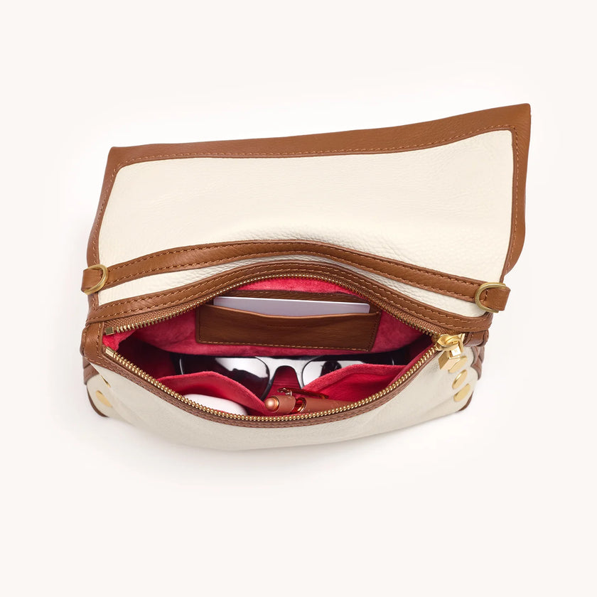 VIP Med-Courtyard Cream BG