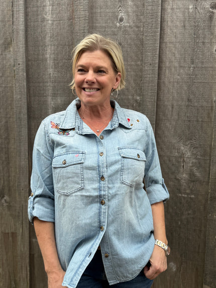 Butterfly Kiss Shirt Denim | front