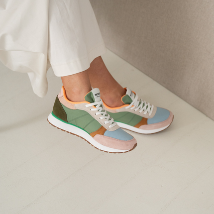 Ronja Sneaker styled