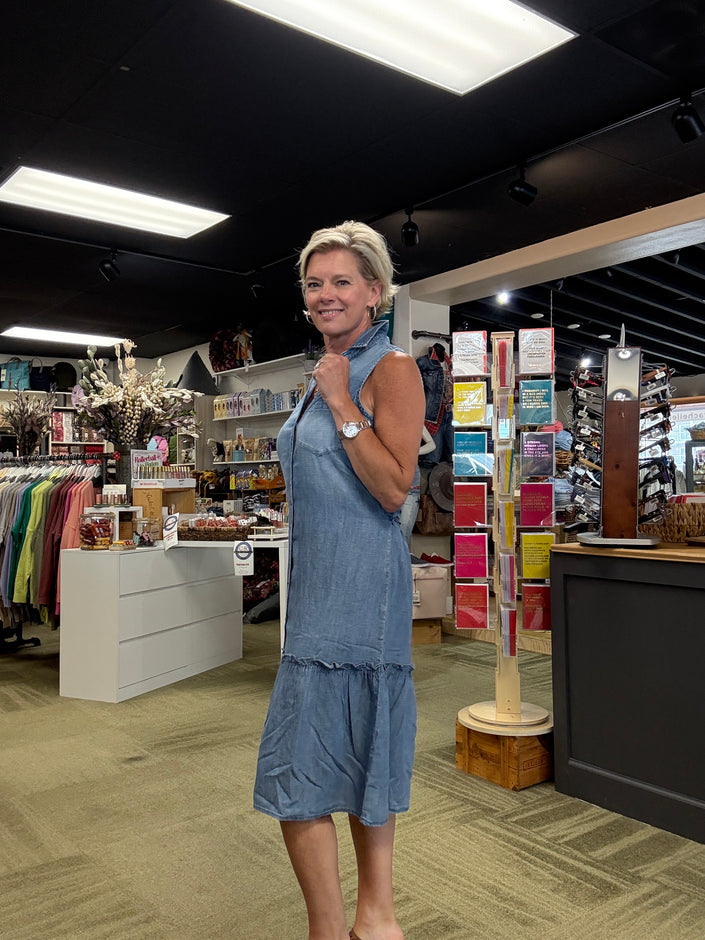 Allie Denim Tie Dress vintage was side