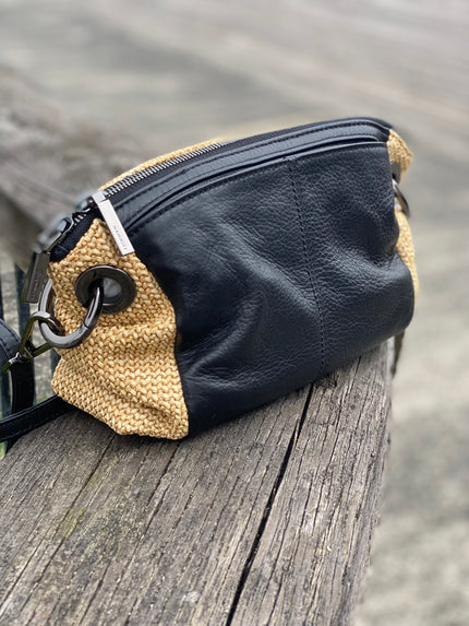Daniel Crossbody Clutch Sml-Chaparral Raﬃa back