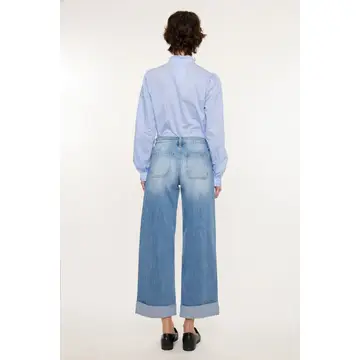 Crater Mid Rise Crop Wide