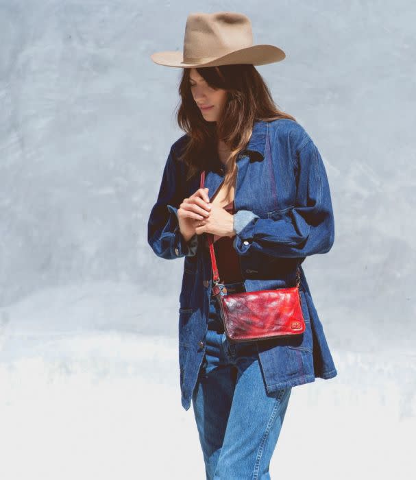 Bed|Stu Templeton II Clutch Wallet | Premium modeling cranberry
