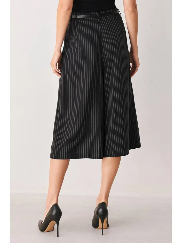 Striped Woven Culotte Pant,black-back