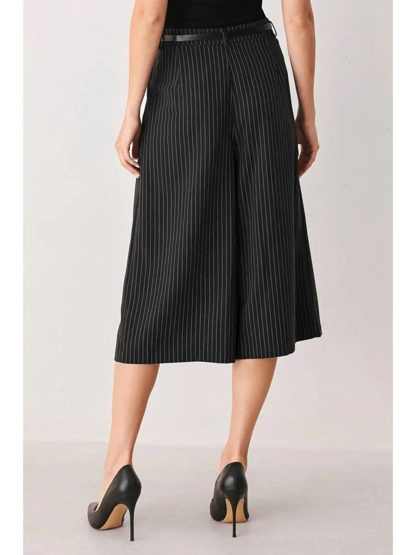 Striped Woven Culotte Pant