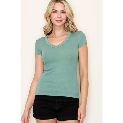 V NECK SS FITTED GARMENT DYED RIB Top green