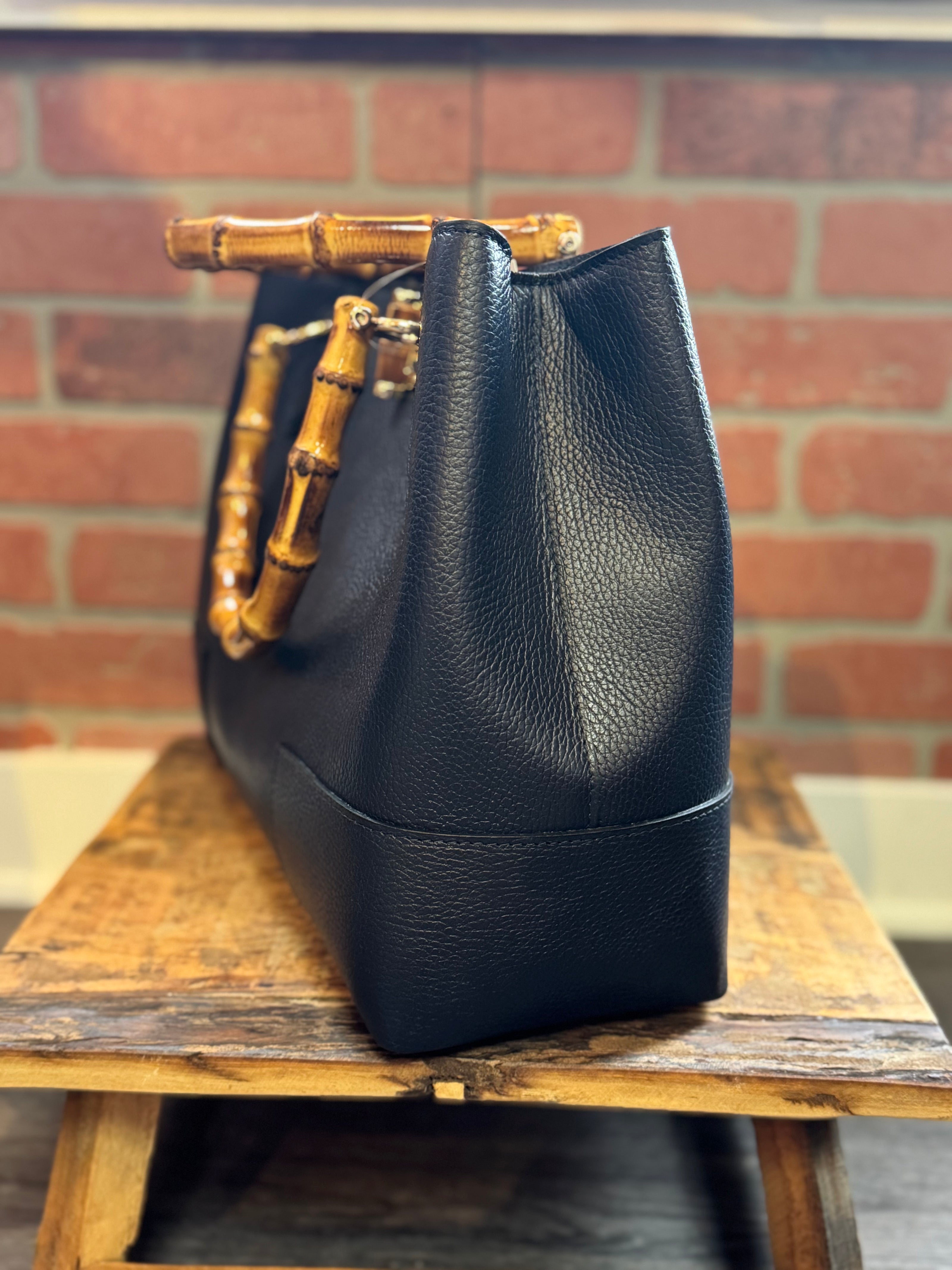 Women's Bag in Genuine Leather with Real Bamboo Hand | Blue side