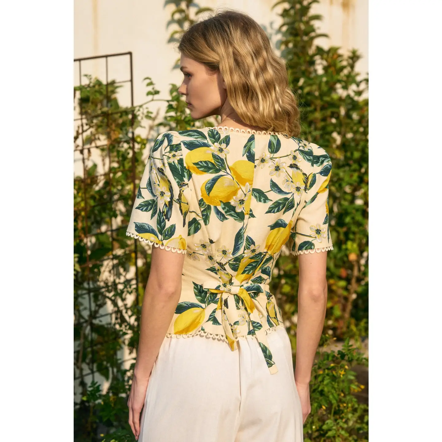 Vintage Lemonade Tulip Lace Trim Button Down Top