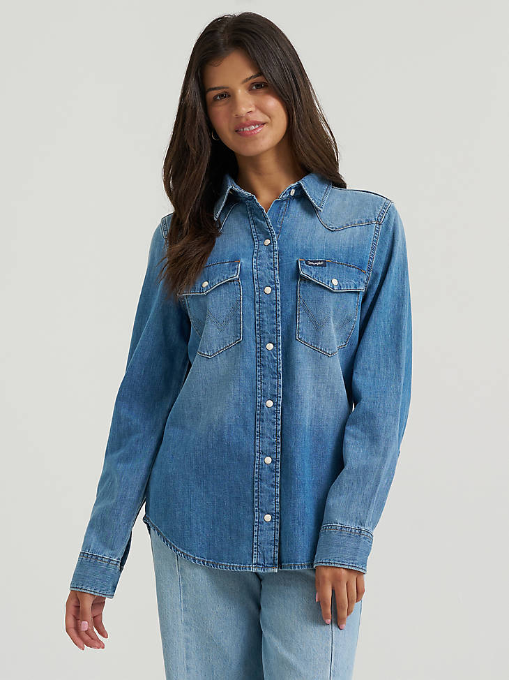Iconic Western Snap Light Denim Shirt front