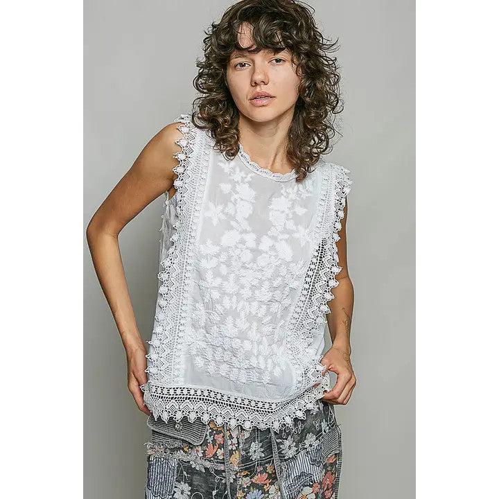 floral scalloped Lace EMB Blouse-front