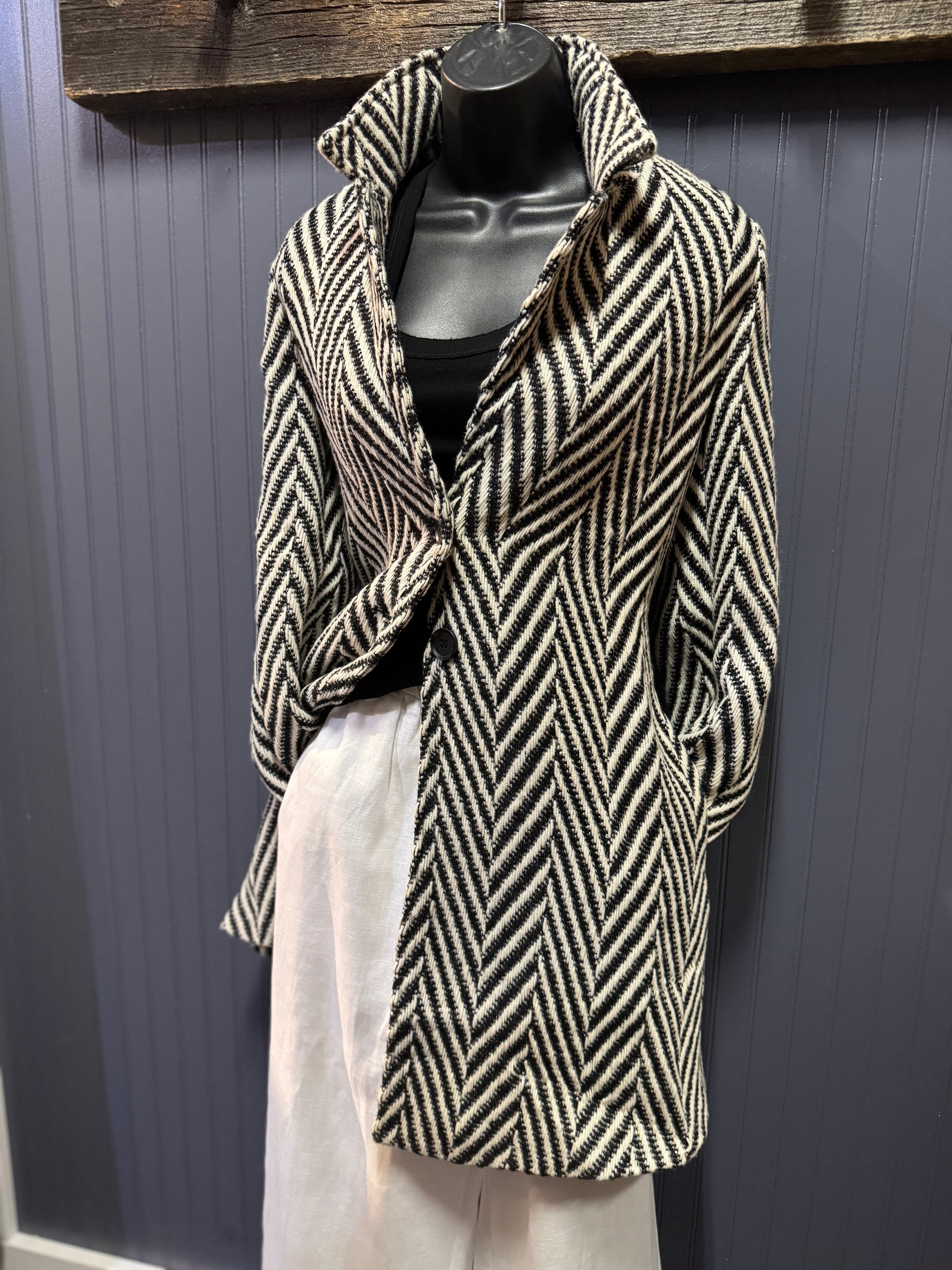 Chevron Notched Lapel Long Sleeve Coat