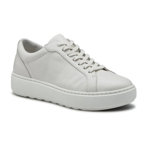CAMMIE LACE-UP White Tumbled Full Grain