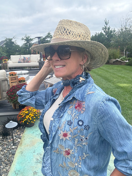 Anora Blouse front, embroidery detail