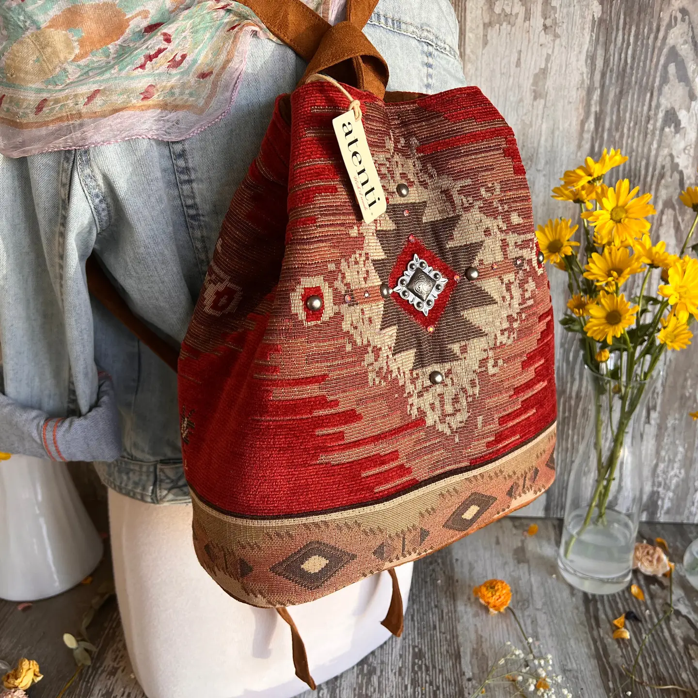  Pueblo Convertable Backpack synched 