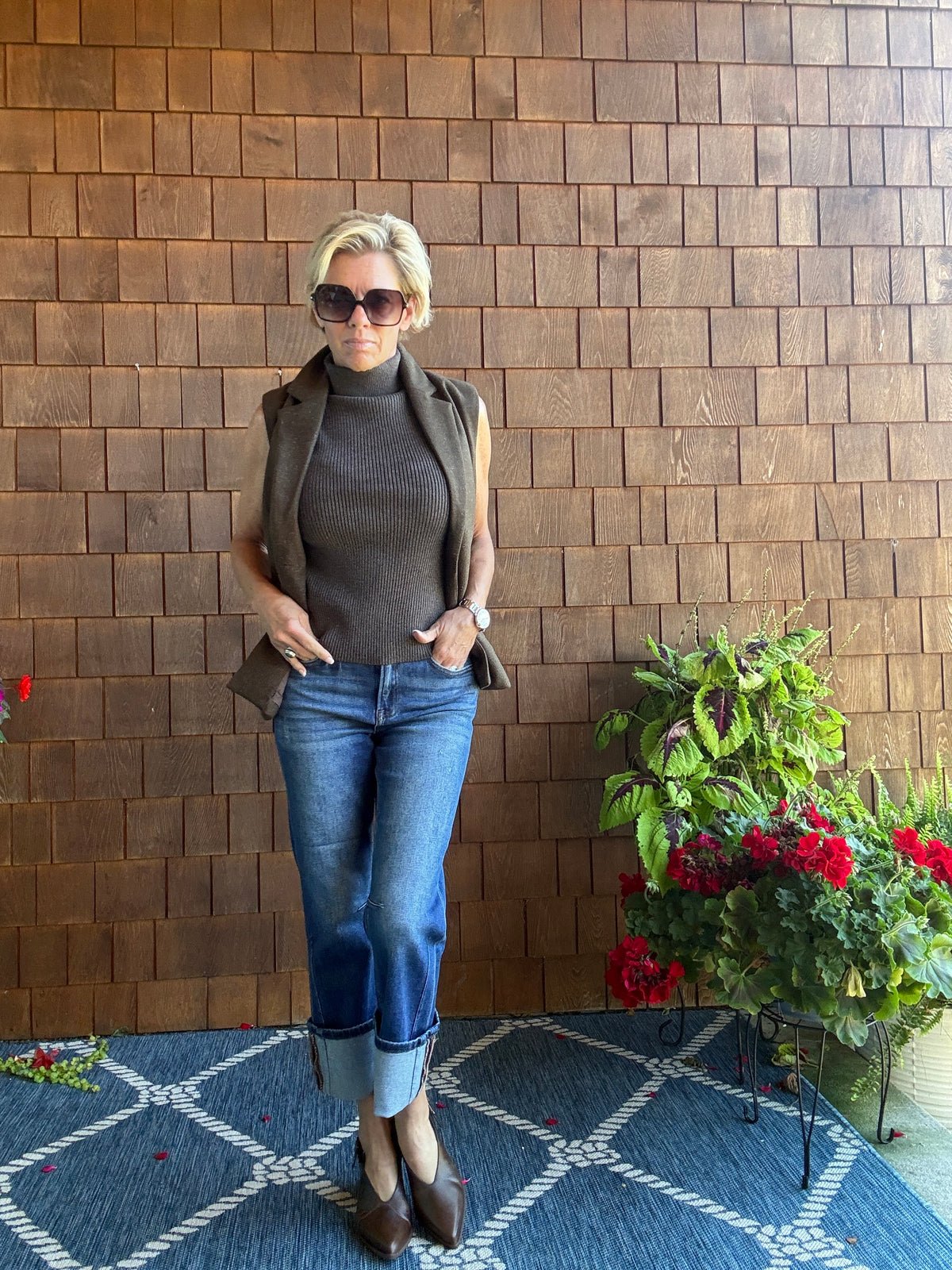 High Rise Straight Cuffed Hem Jeans -Stretchy