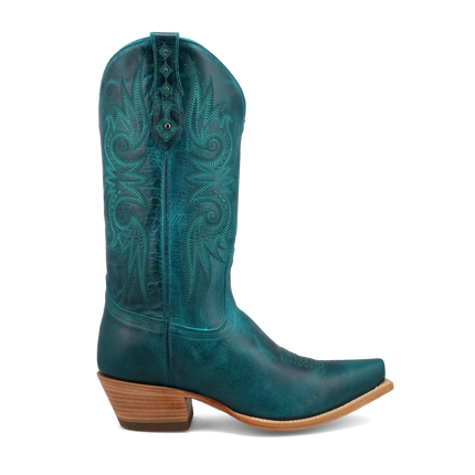 Black Star Paradise Boot & Studs side
