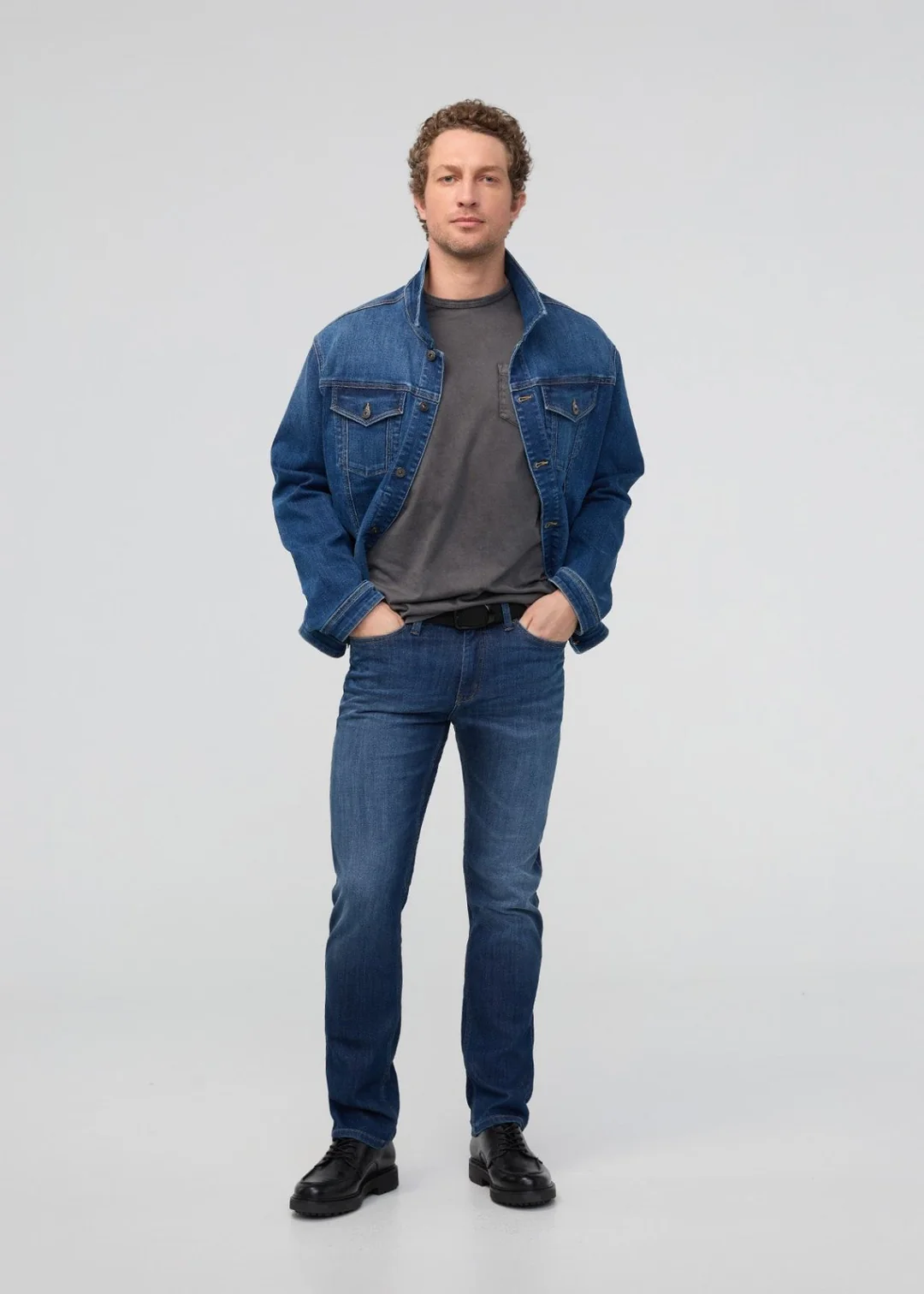 Performance Denim Slim Straight ocean swell
