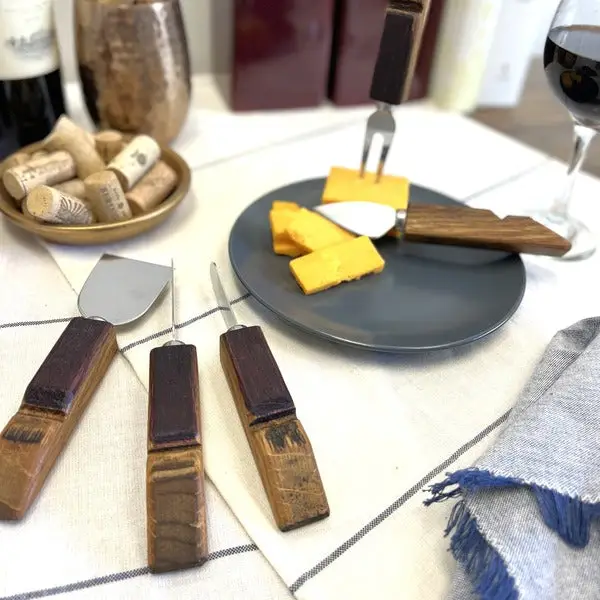 Wine Stave Cheese Tool Set display