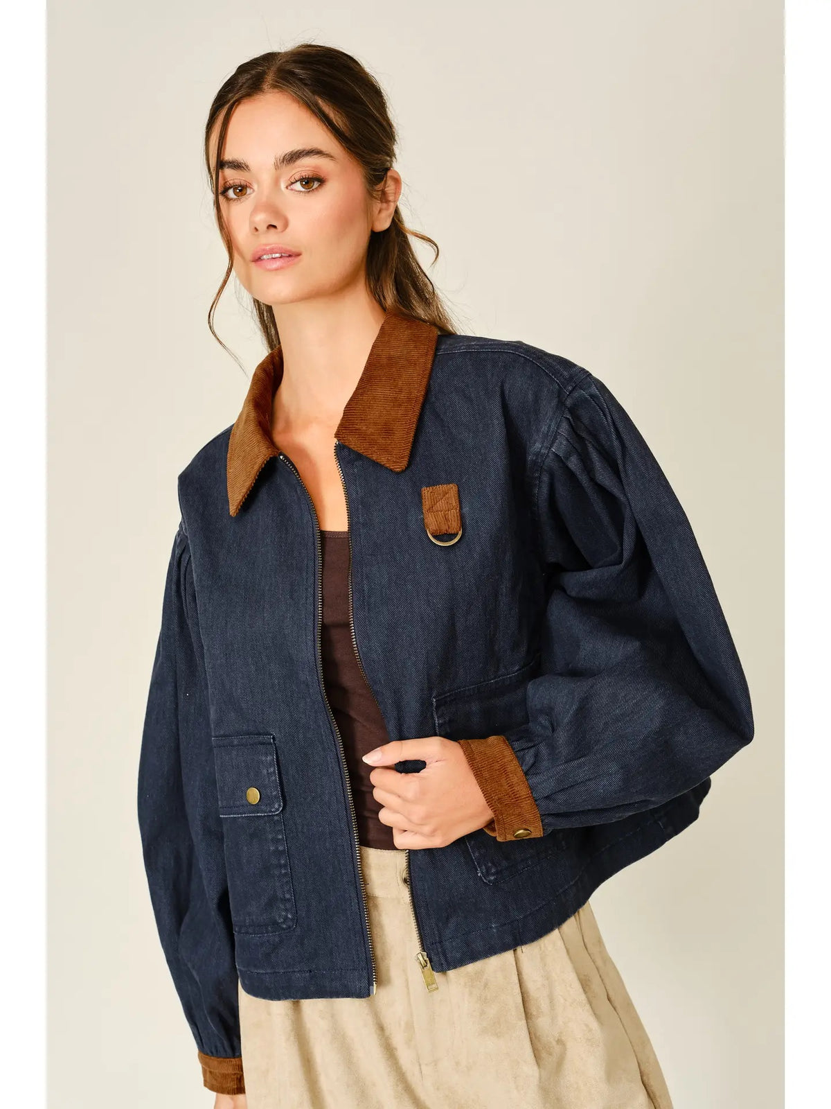 Contrast Collar Pleated Bubble Sleeve Barn Jacket