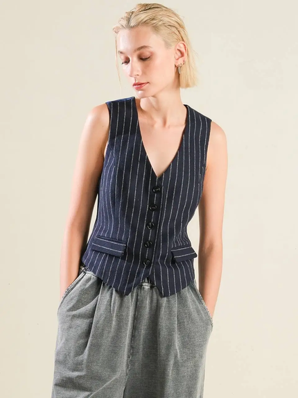 A Woolen Vest front