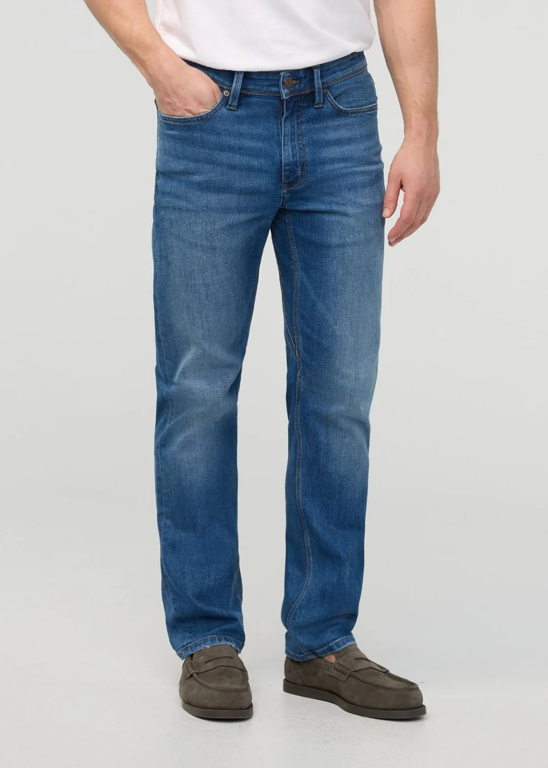 Performance Denim+ Straight front