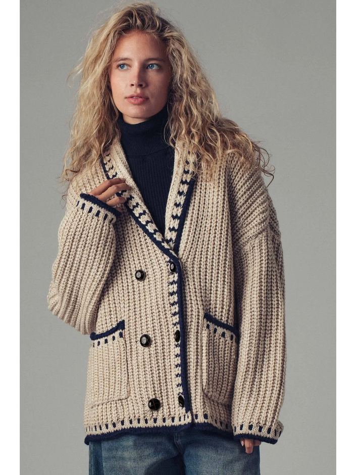 Chunky Knit Cozy Cardigan Sweater with Stitch Looks