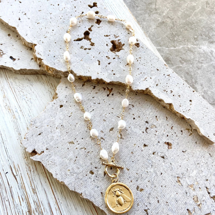 Queen Bee Pearl Necklace 16