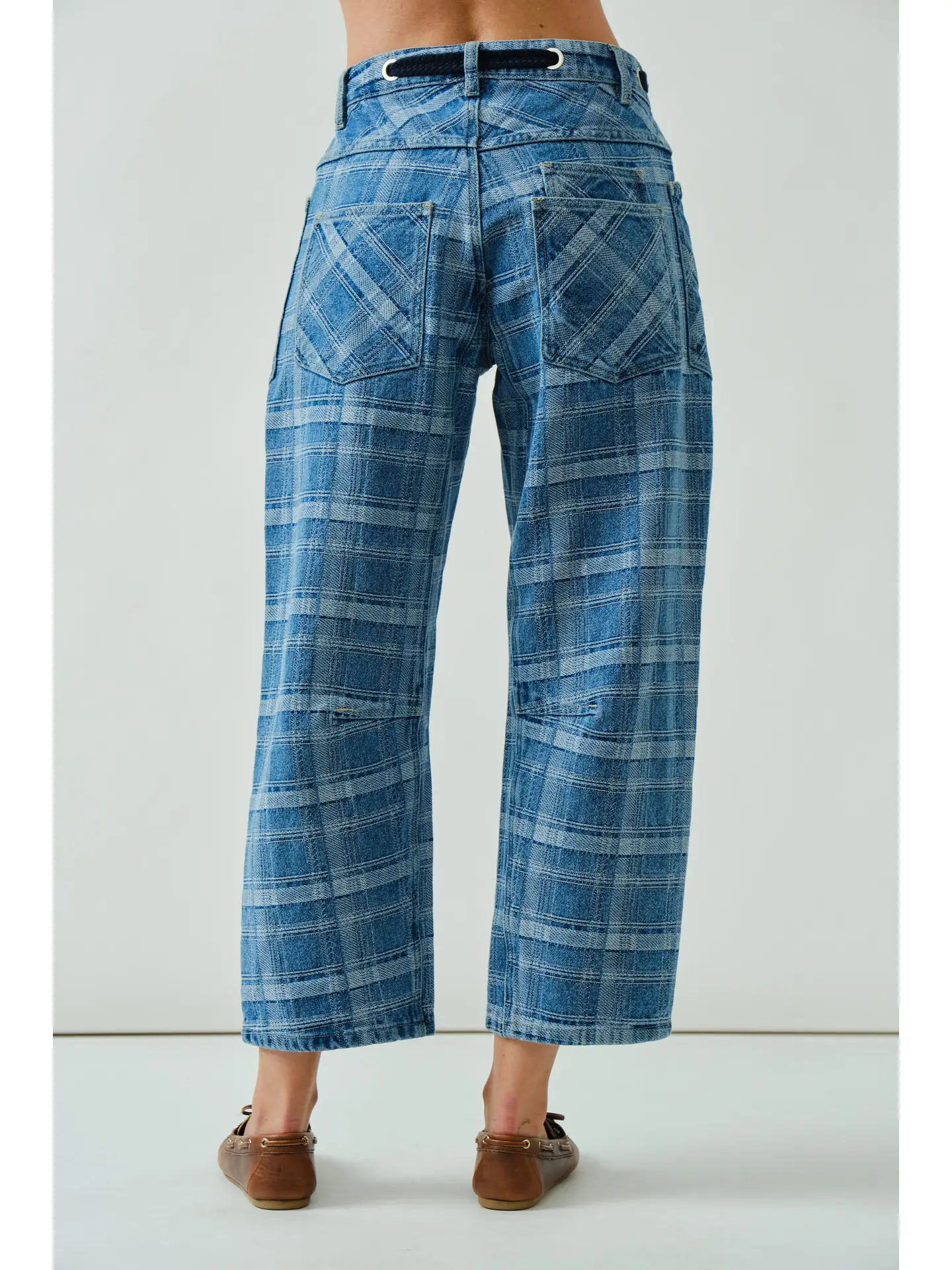 Plaid Semi Barrel Jeans W Belt back
