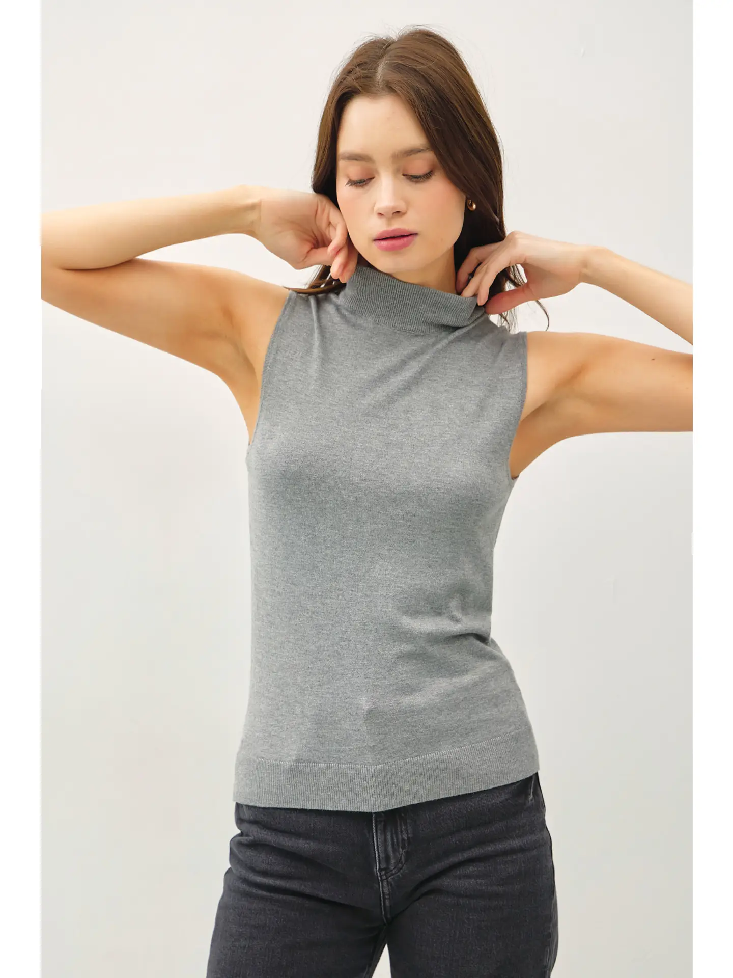 Lightweight Mock Neck Sleeveless Sweater