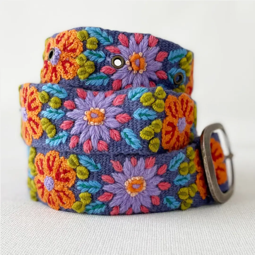 Jenny Krauss Prairie Flowers Floral Wool Belt details