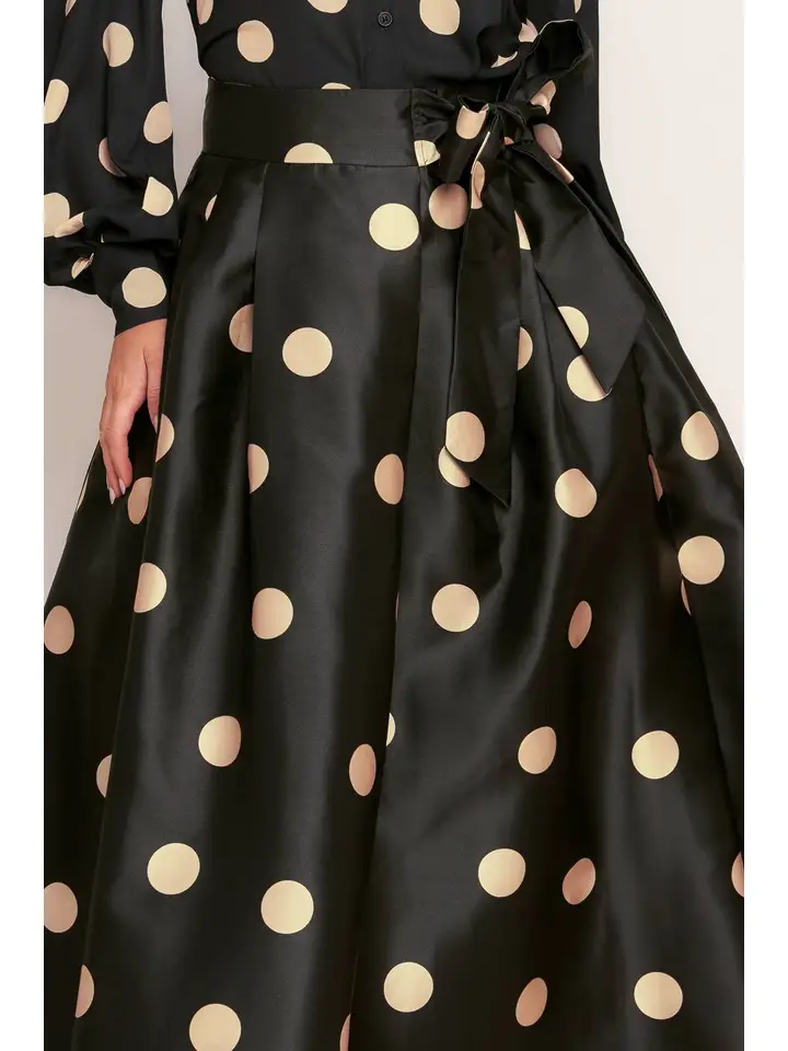 Printed Woven Midi Skirt close up