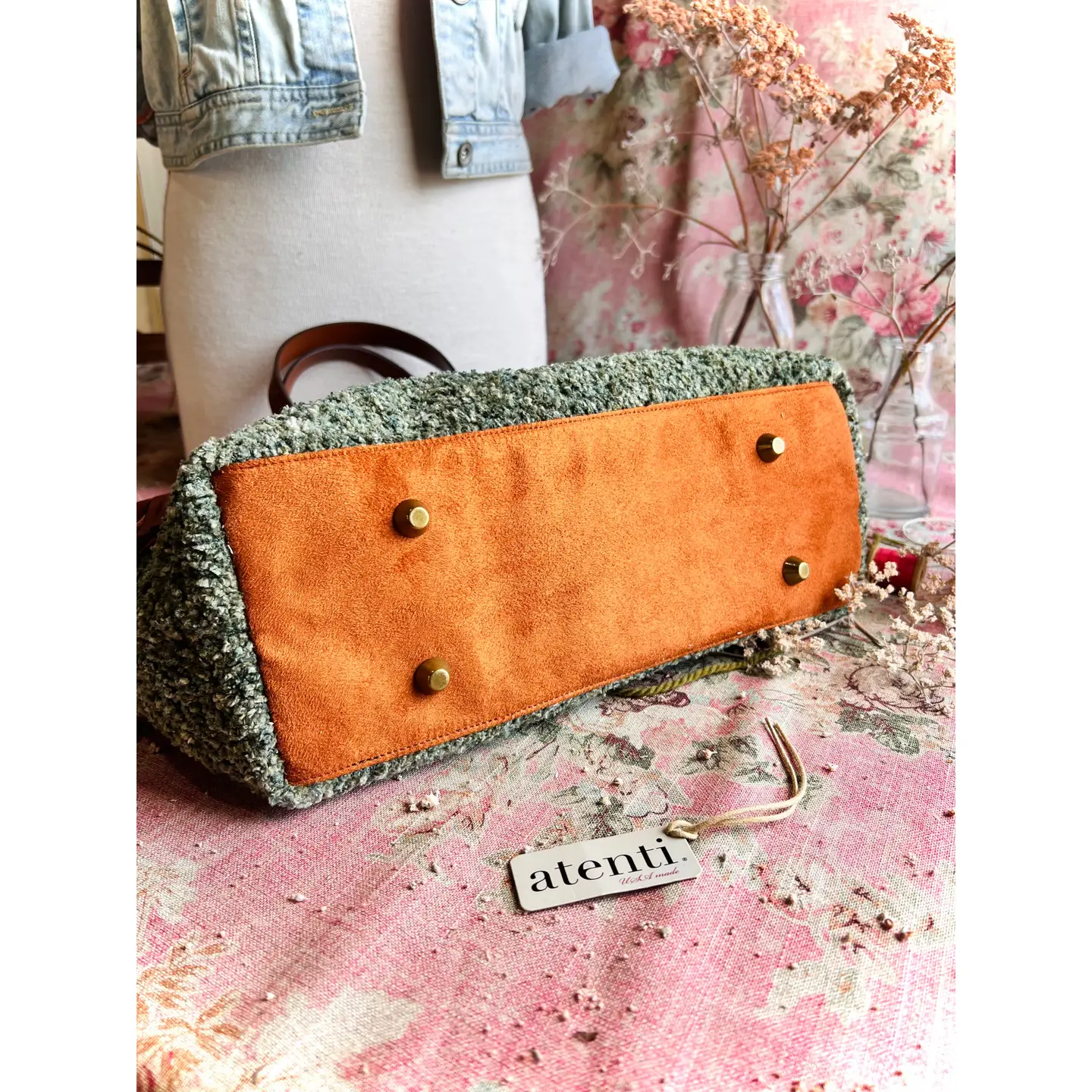 Knotty Handbag bottom