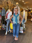 Cropped Cuffed wide Leg Jeans chalk blue front
