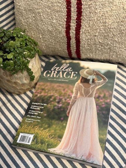 Bella Grace Magazine - Issue 43