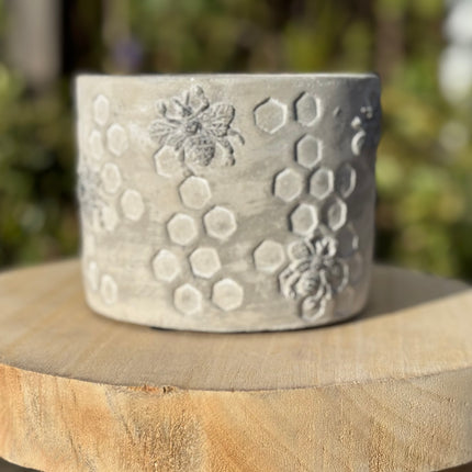 Honeycomb Bee Cachepot Cement close