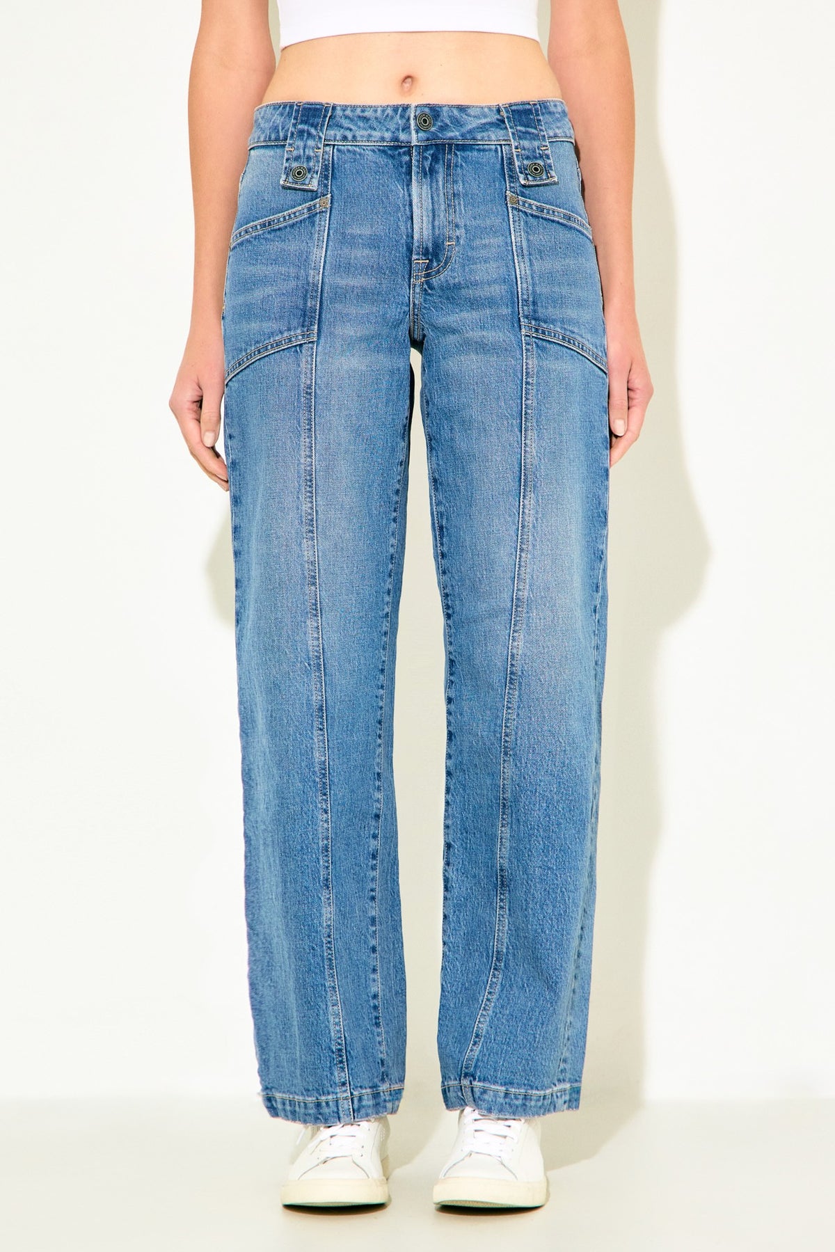 Mid Rise Ella Classic Straight