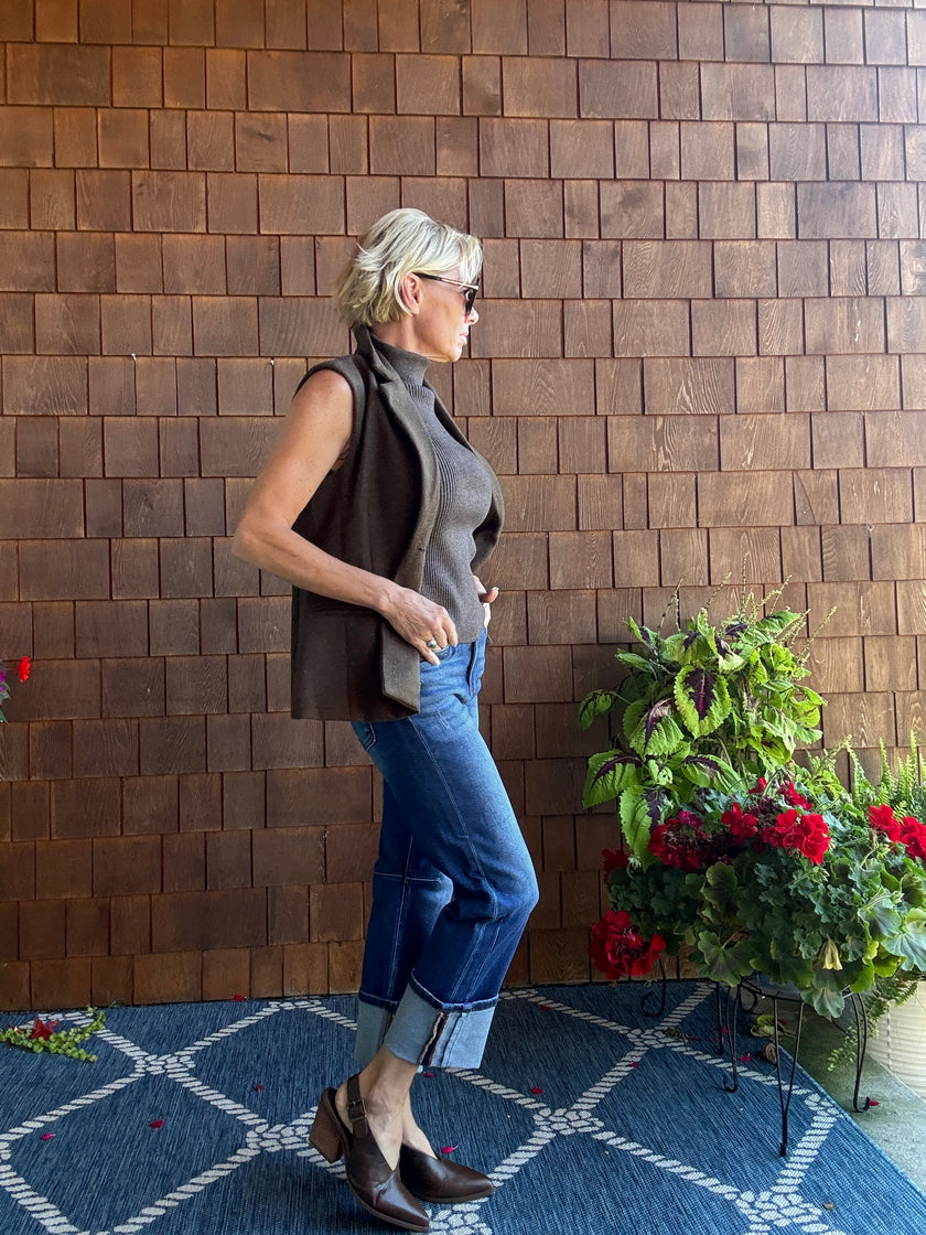 High Rise Straight Cuffed Hem Jeans -Stretchy