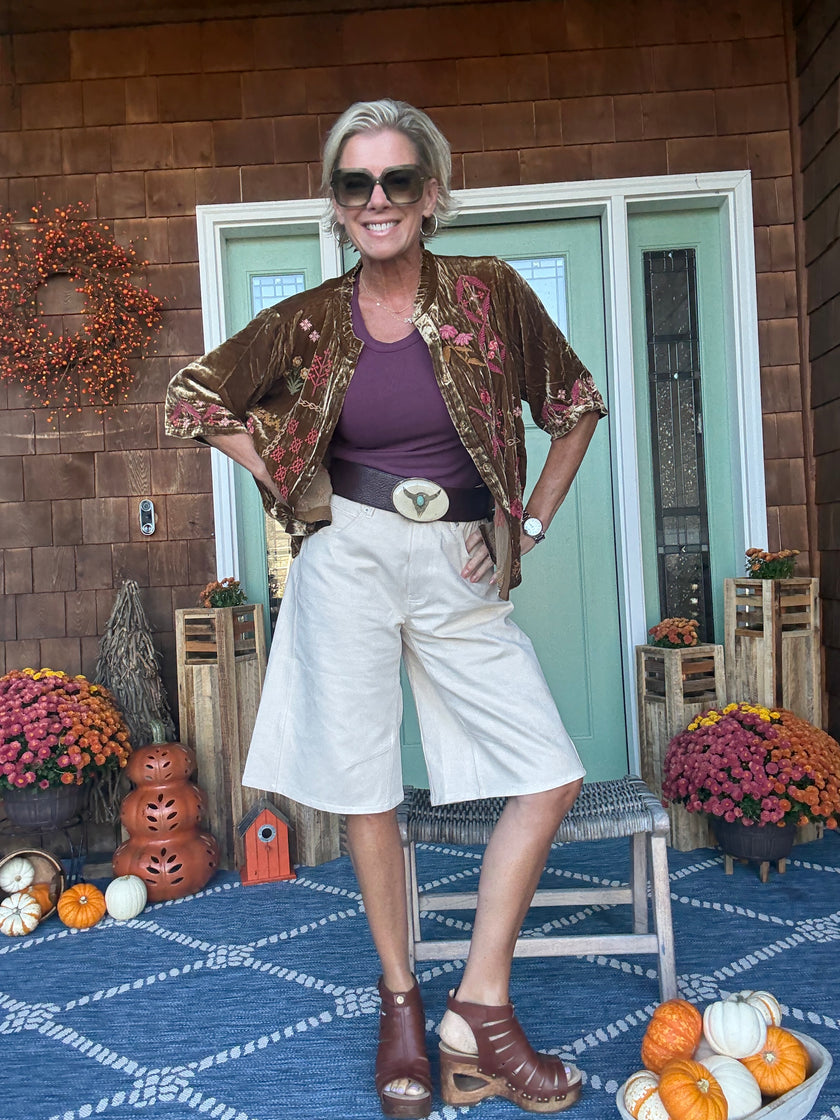 ANTIQUE GOLD RUFFLE NECK VELVET SHIRT