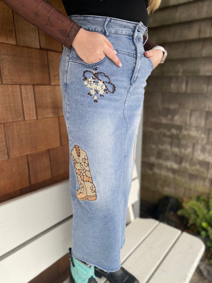 Western Embroidered Embellished Midi Denim Skirt