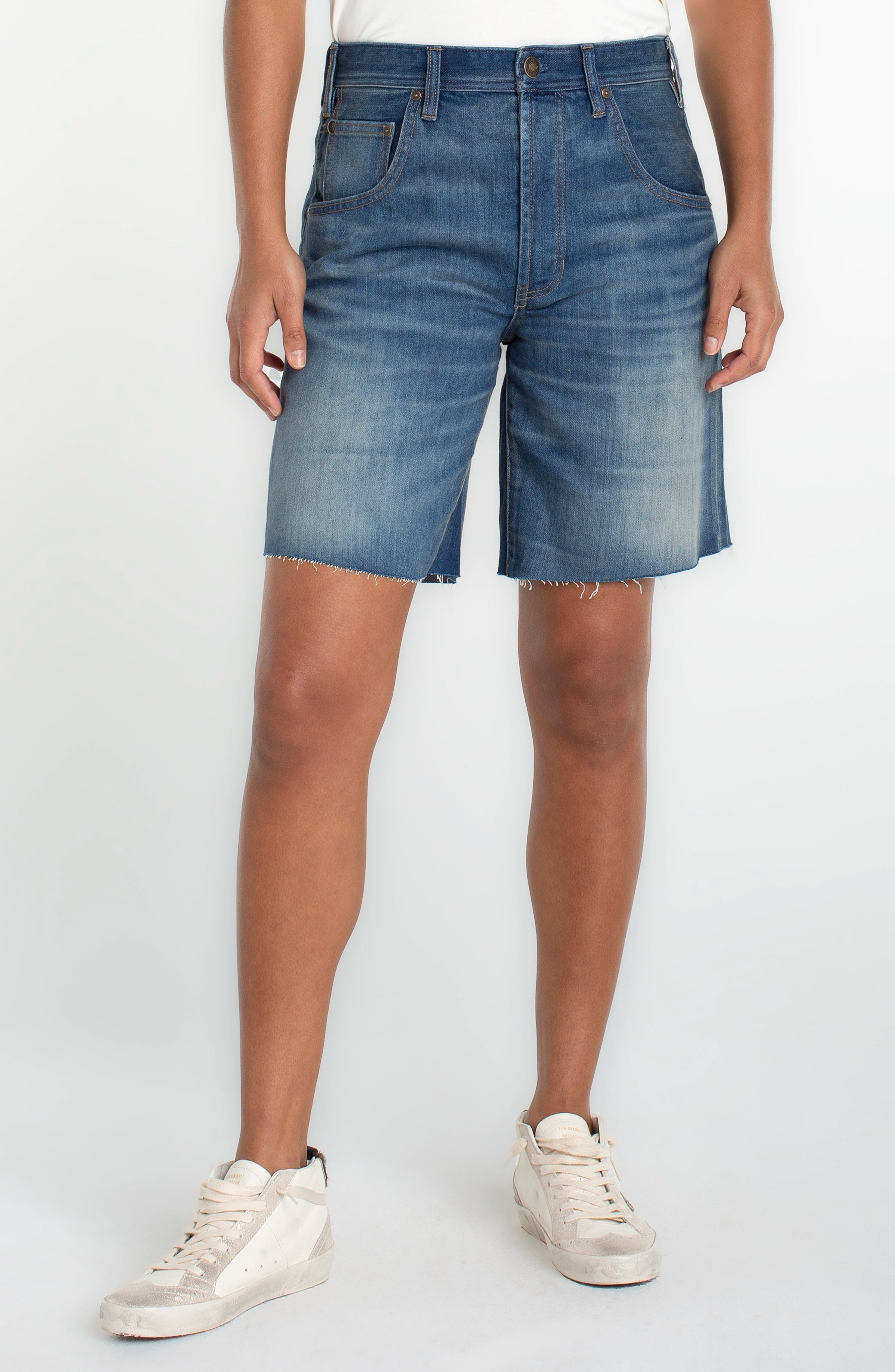 Vintage Cut-Off Short 9'