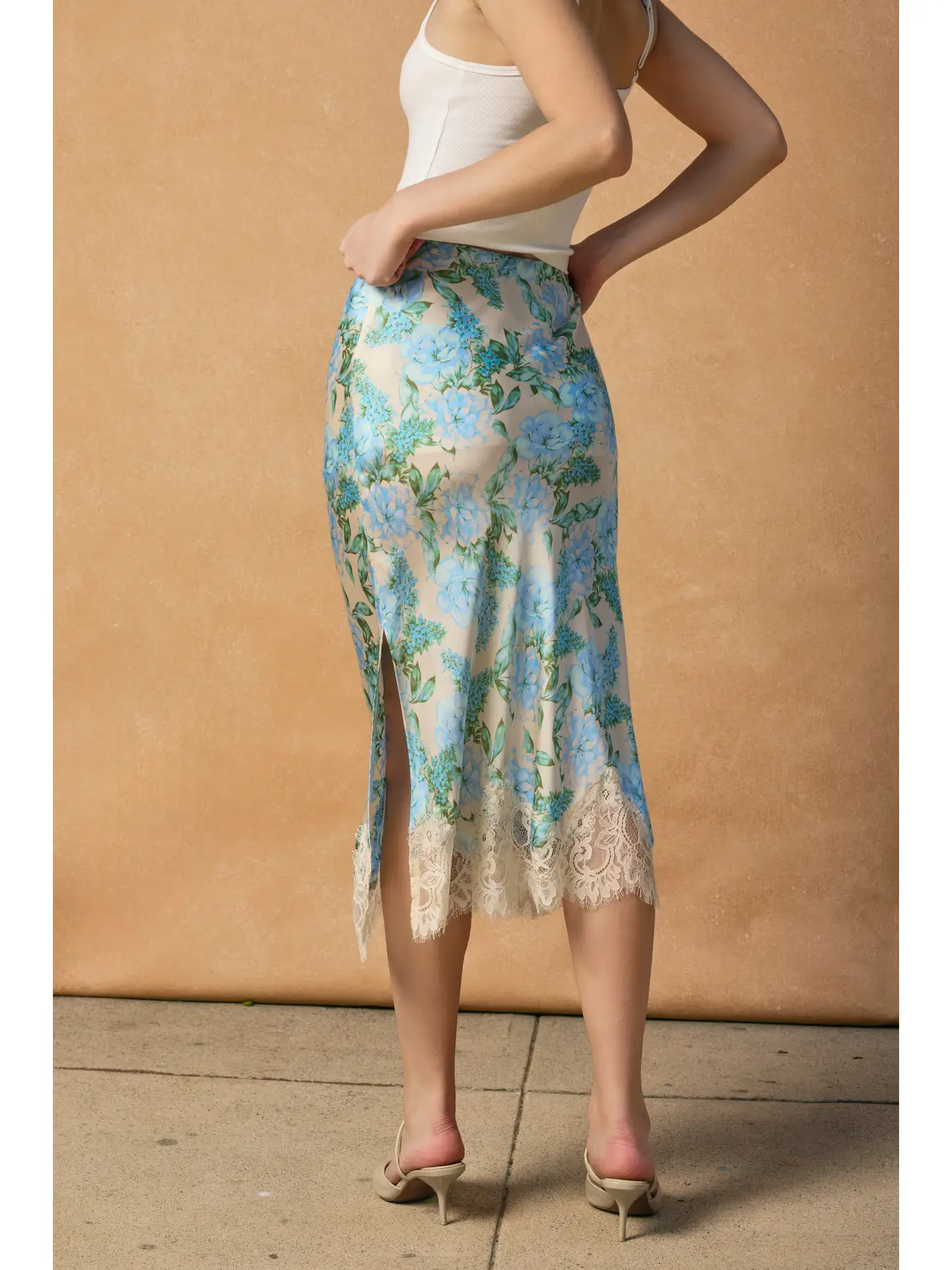 Stolen Love Lace Hem Pencil Skirt delicate blues back
