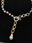 Pearl Teardrop with Toggle NW 23 102-detail