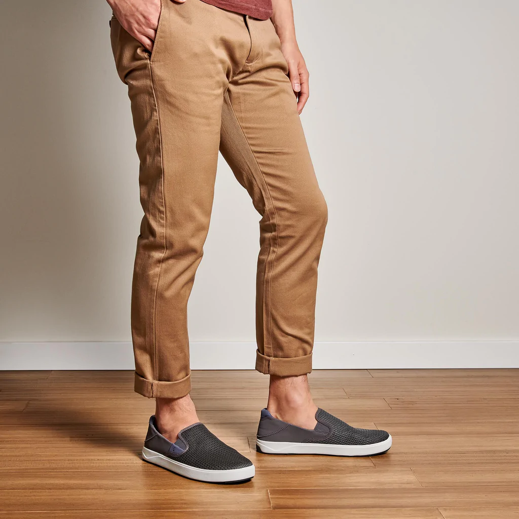 Lae‘ahi Men's Slip-On Sneaker - Pavement model 2