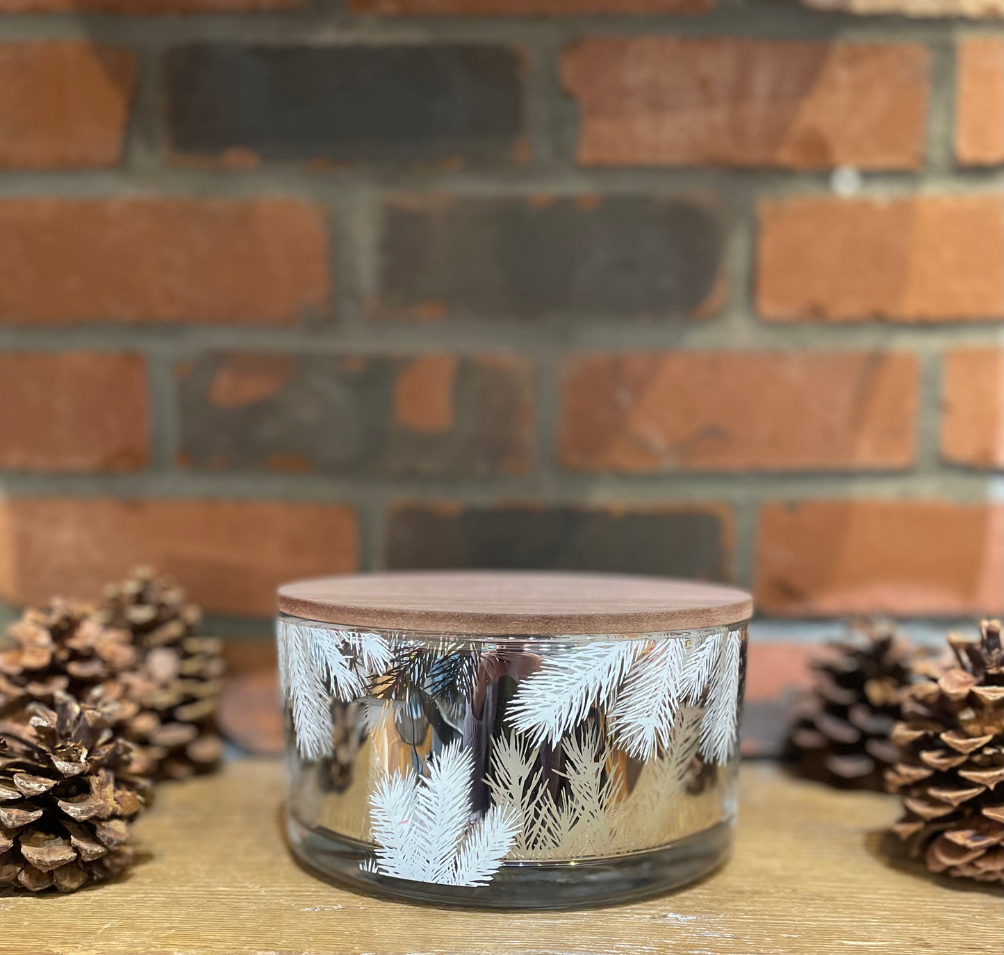 Frasier Fir Statement Poured Candle, Large 4-wick front
